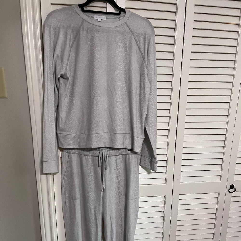 Beyond Yoga Grey/ White Snakeskin Lounge Set (long sleeve top + lounge pants)